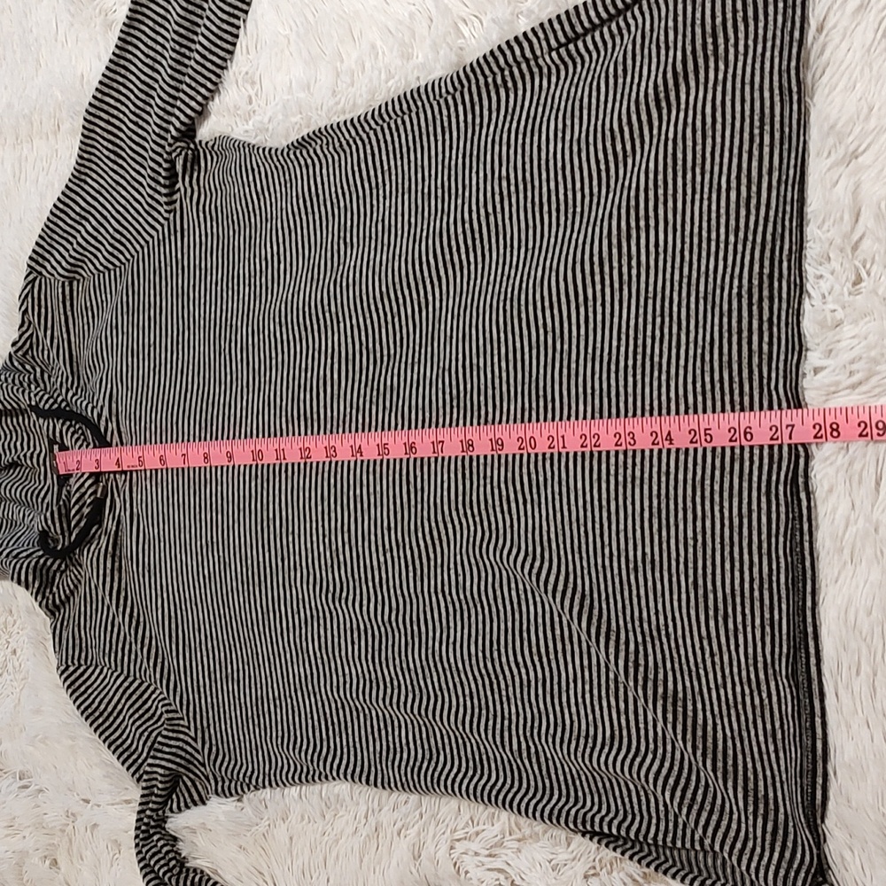 Premise Womens Cozy Hooded Tunic Top Black and Gray Striped Long Sleeve Size S - Picture 10 of 13